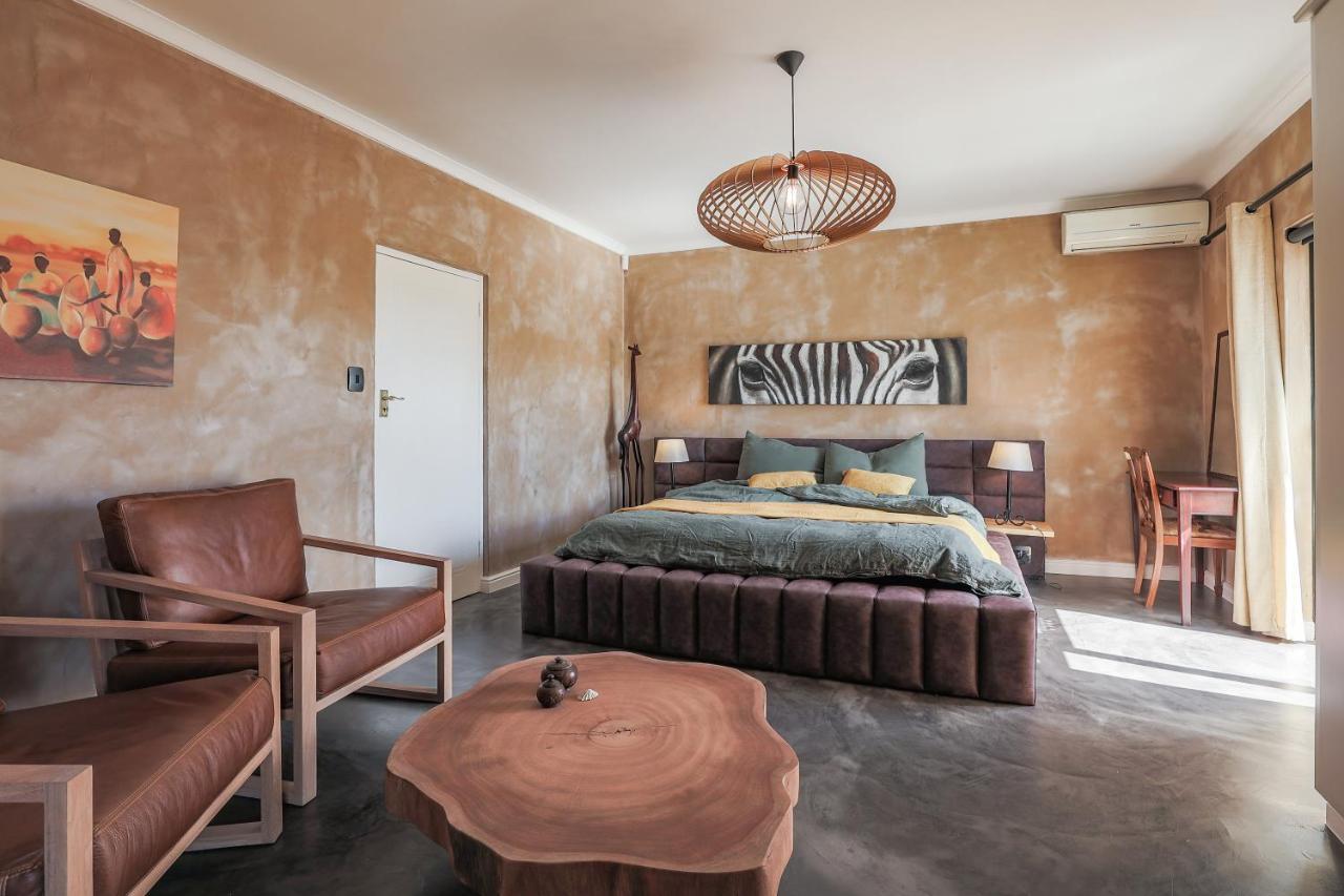Yebo Boutique Guesthouse Съмърсет Уест Екстериор снимка