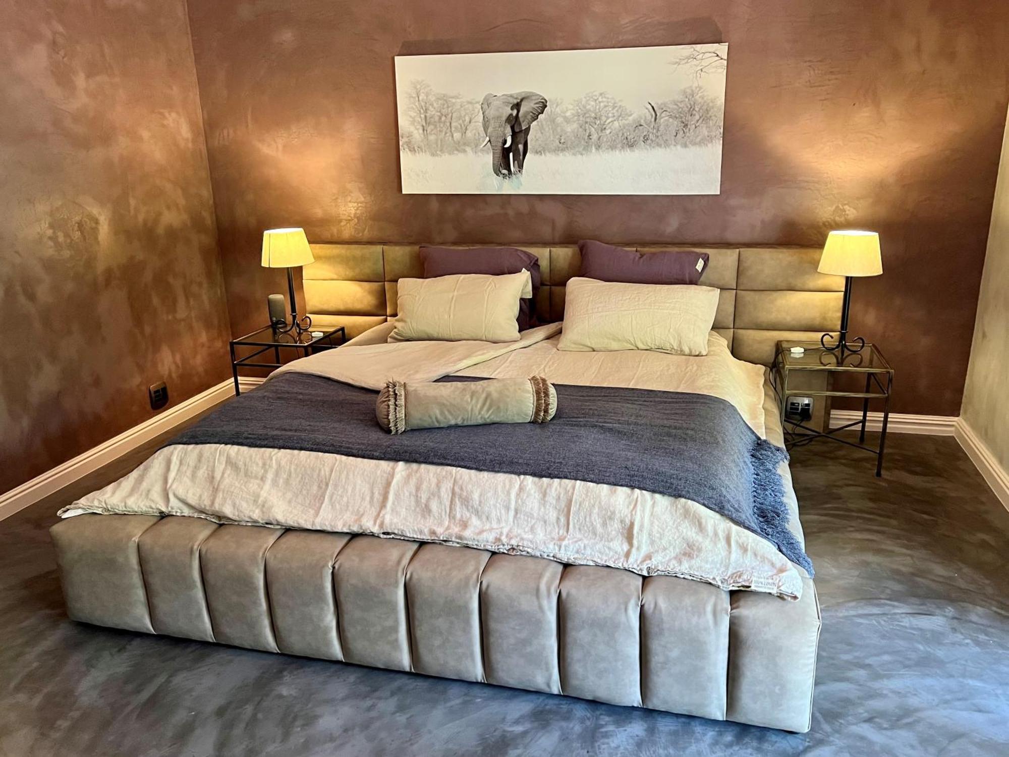 Yebo Boutique Guesthouse Съмърсет Уест Стая снимка