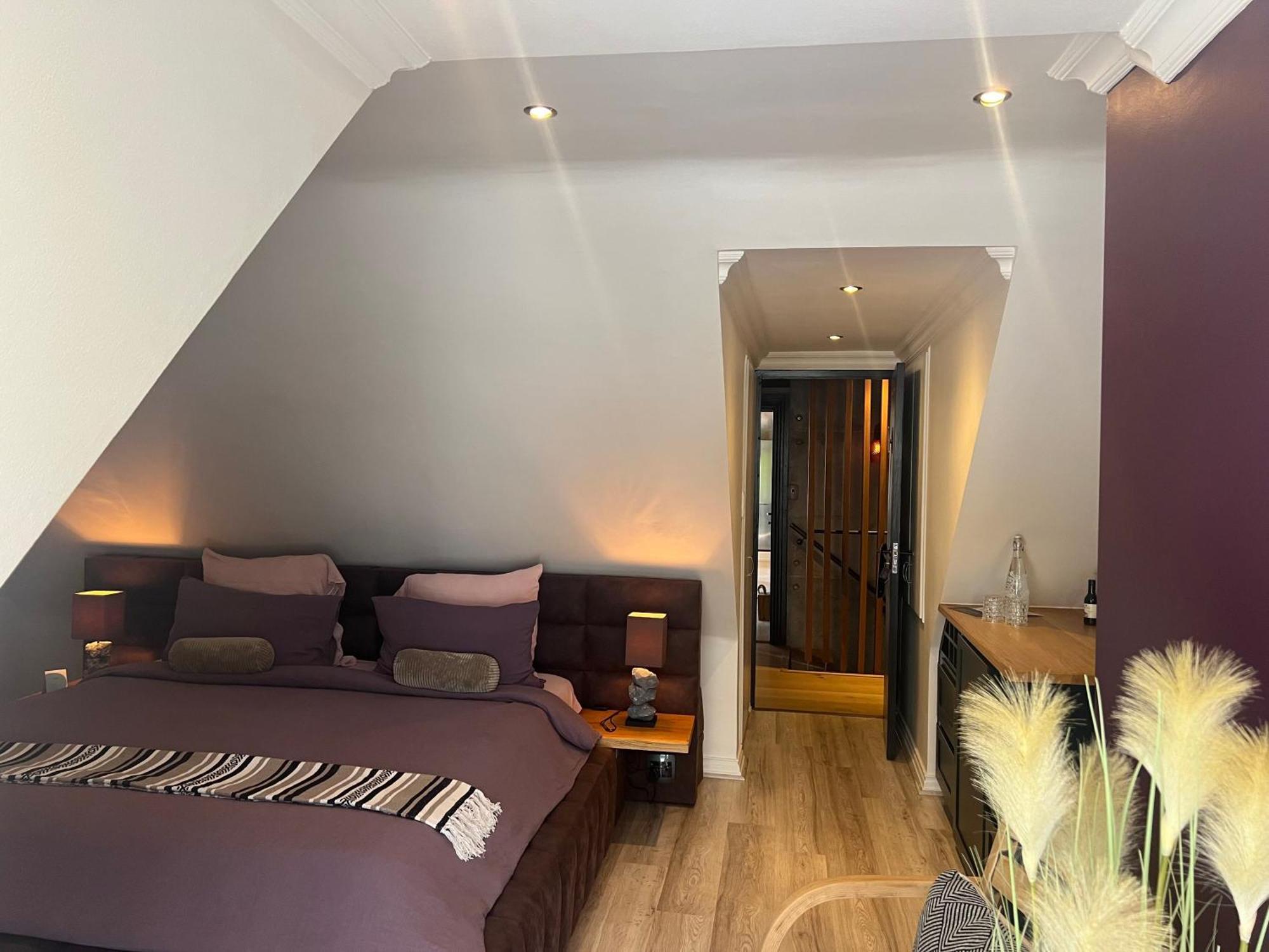 Yebo Boutique Guesthouse Съмърсет Уест Екстериор снимка